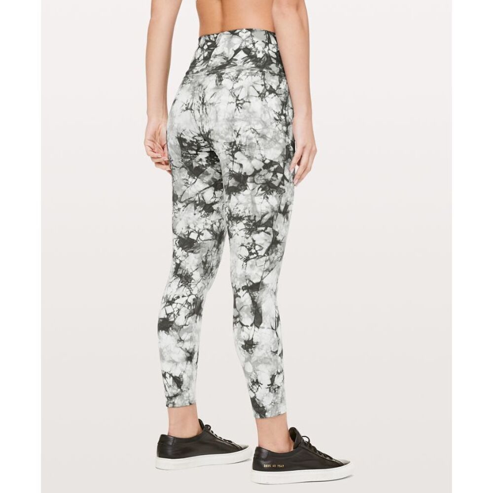 Lululemon Wunder Under Hi Rise 28" Black and White Tie-Dye Leggings